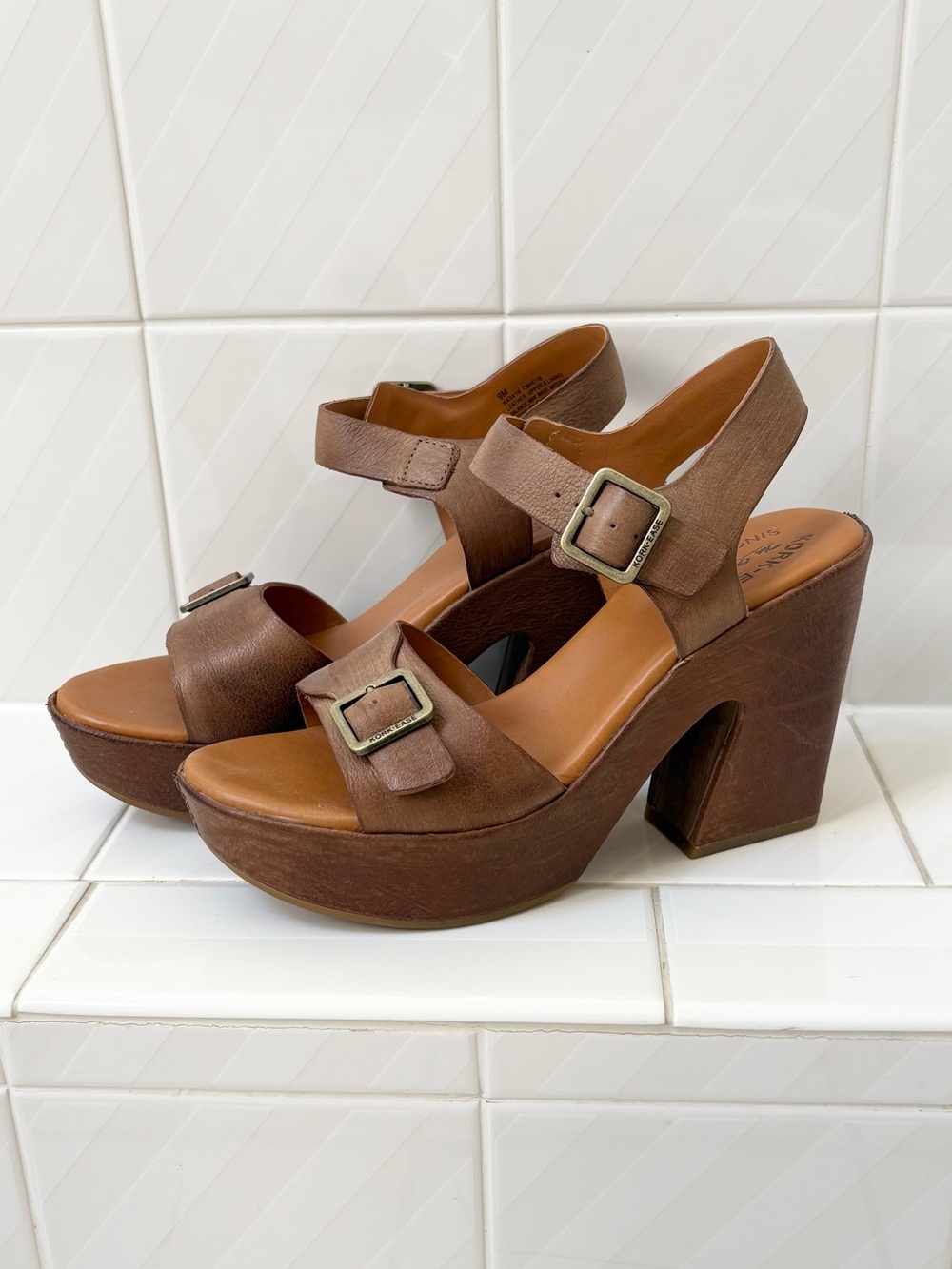 Kork-Ease Brown Leather Platform Sandals with Buckles